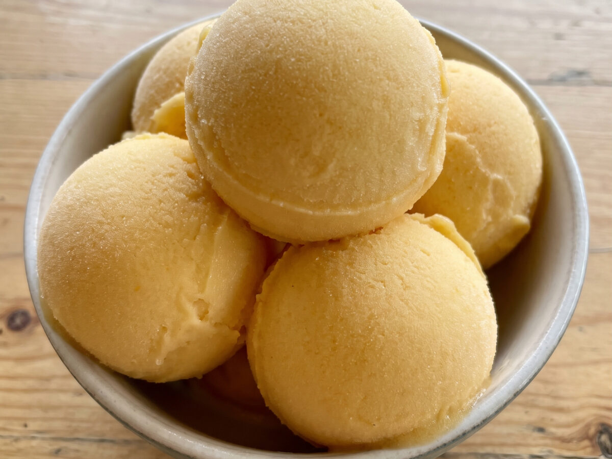 Kühle Inselaromen mit Mango und Kokos