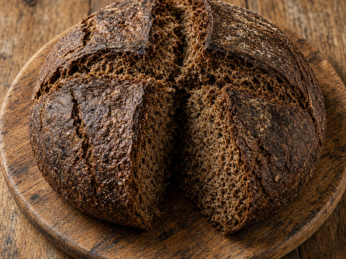 Pain bouilli de Villar-d’Arêne: dunkles Roggenbrot aus den Alpen